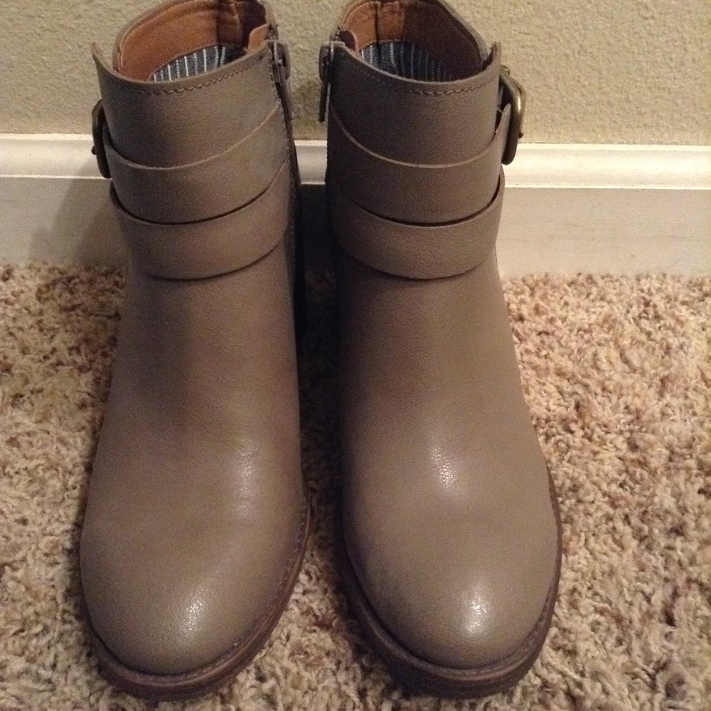 Lucky Brand Booties